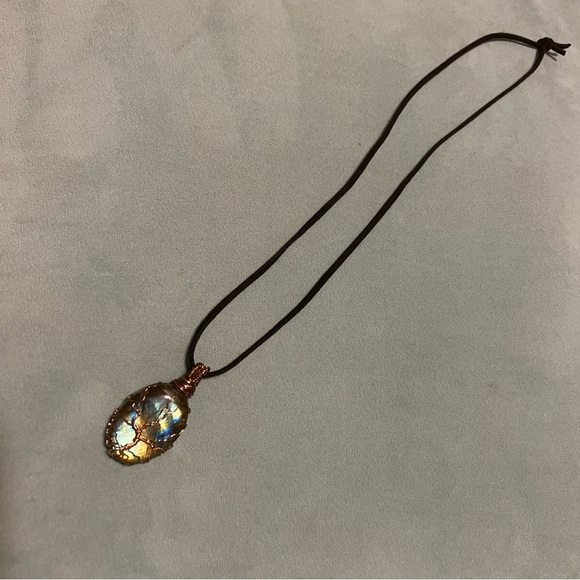 Labradorite Copper Wire Suede Cord Necklace Flashy Gorgeous - Picture 4 of 6